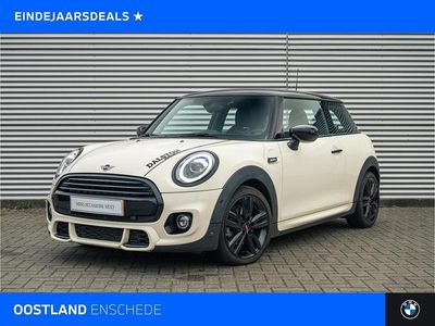 Pepper white (licht wit) Gebruikt 2021 Mini Cooper Hatchback | € 23.950 (Iets duurder)