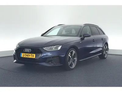 Blauw Occasion 2020 Audi A4 S-Line Stationwagen | € 29.949 (Duur)