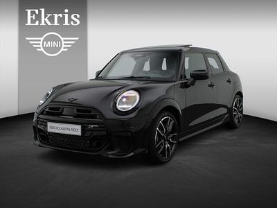 Zwart Nieuw 2025 Mini John Cooper Works Hatchback | € 50.324