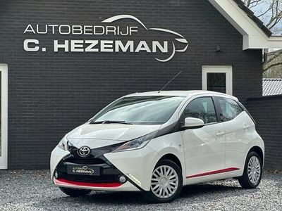 tweedehands Toyota Aygo 1.0 VVT-i x-clusiv 1e eigenaar DealerOH Camera Nav