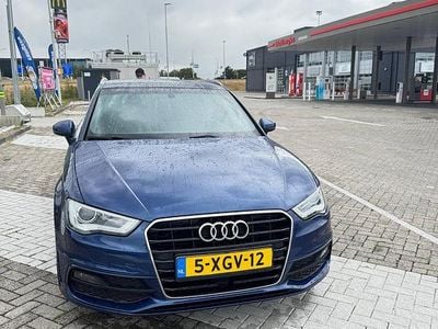 Blauw Occasion 2014 Audi A3 Sportback Ambition Hatchback | € 7.000 (Iets duurder)