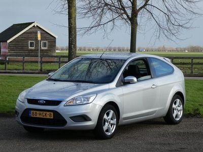 tweedehands Ford Focus 1.4 Futura * Airco * Nw-Type * Dealer-Auto! *