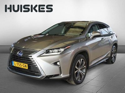 Grijs (metallic) Occasion 2019 Lexus RX450h Luxury Line SUV | € 43.950 (Eerlijke prijs)