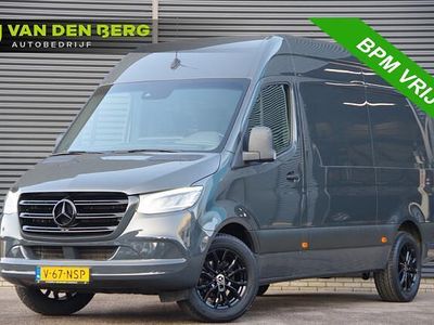 Grijs Occasion 2021 Mercedes Sprinter Van | € 39.900