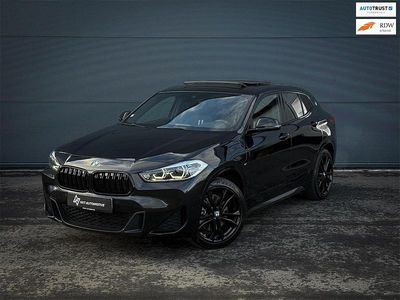 Zwart Occasion 2021 BMW X2 Executive SUV | € 27.450 (Eerlijke prijs)
