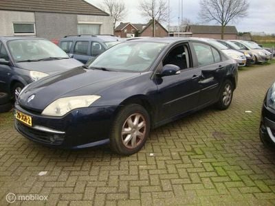 Occasion Renault Laguna III Expression 110 PK (80 kW) 2009 Blauw Hatchback