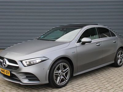 Grijs Gebruikt 2020 Mercedes A250 AMG Sedan | € 28.795 (Iets duurder)
