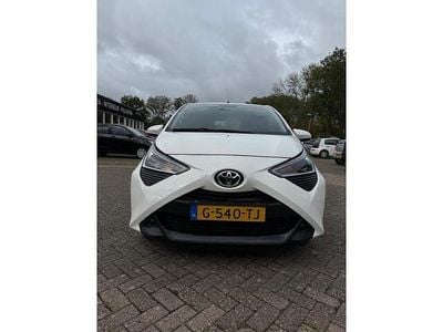 Occasion Toyota Aygo X-play 72 PK (52 kW) 2019 Wit Hatchback