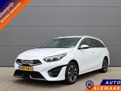 Wit Gebruikt 2022 Kia Ceed Hatchback | € 22.900 (Eerlijke prijs)