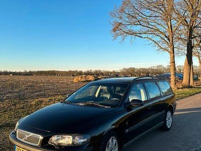 Occasion 2002 Volvo V70 Stationwagen | € 2.000 (Eerlijke prijs)