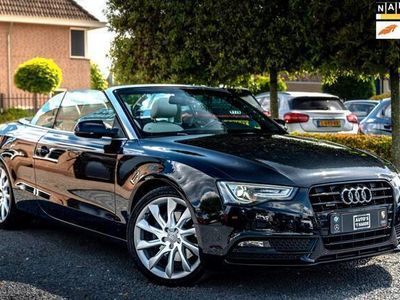 Zwart, metallic lak Gebruikt 2012 Audi A5 Cabriolet Proline Cabriolet | € 15.900 (Iets duurder)