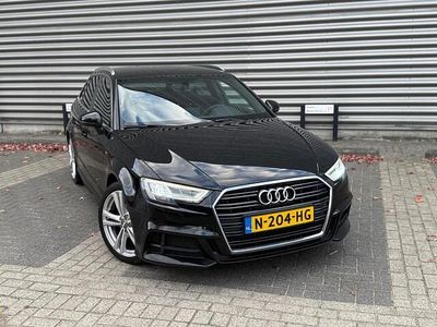 Zwart Gebruikt 2016 Audi A3 Sportback S-Line Hatchback | € 13.495 (Iets duurder)