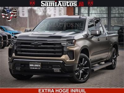 Zwart Occasion 2024 Chevrolet Silverado Pickup | € 64.950 (Eerlijke prijs)
