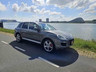 Porsche Cayenne Turbo