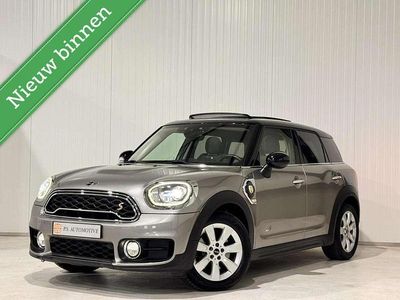 Beige Occasion 2018 Mini Countryman Chili SUV | € 16.375