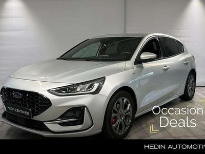 Grijs Occasion 2023 Ford Focus ST-Line Hatchback | € 19.945 (Goede deal)