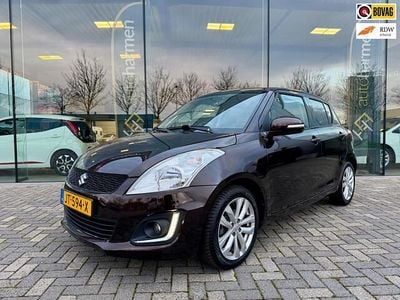 Bruin Gebruikt 2015 Suzuki Swift Style Hatchback | € 8.445 (Eerlijke prijs)