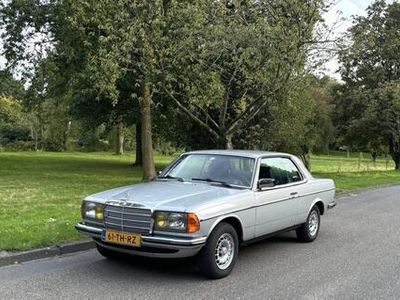 Grijs Occasion 1985 Mercedes E280 Classic | € 19.745
