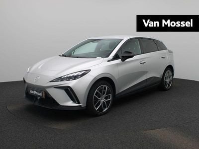 Grijs Gebruikt 2023 MG MG4 EV Luxury Hatchback | € 23.495 (Eerlijke prijs)