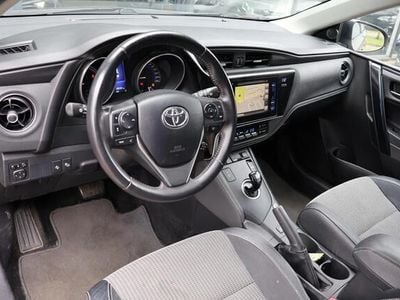 Toyota Auris Touring Sports