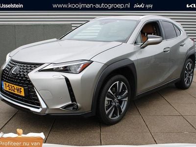 (1j7) Gebruikt 2023 Lexus UX 250h Business Edition SUV | € 35.695 (Eerlijke prijs)