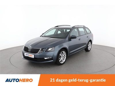 Grijs Gebruikt 2017 Skoda Octavia Ambition Stationwagen | € 15.749 (Eerlijke prijs)