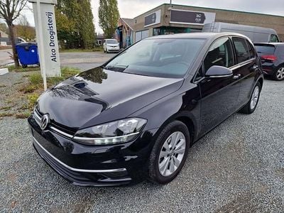 Zwart Occasion 2020 VW Golf Comfortline Sedan | € 21.000 (Eerlijke prijs)