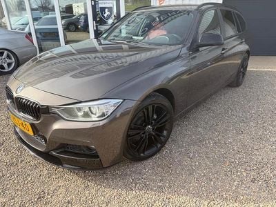 Bruin Gebruikt 2013 BMW 318 Stationwagen | € 8.990