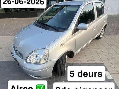 Grijs Gebruikt 2005 Toyota Yaris Terra Hatchback | € 2.000 (Eerlijke prijs)