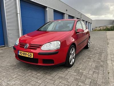 Occasion VW Golf IV Business 90 PK (66 kW) 2005 Rood Hatchback