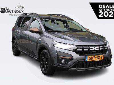 Grijs Gebruikt 2024 Dacia Jogger Extreme MPV | € 23.995 (Iets duurder)
