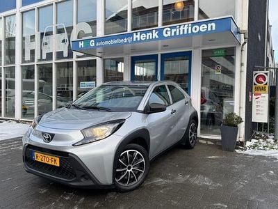 Grijs Gebruikt 2022 Toyota Aygo Hatchback | € 13.950 (Eerlijke prijs)