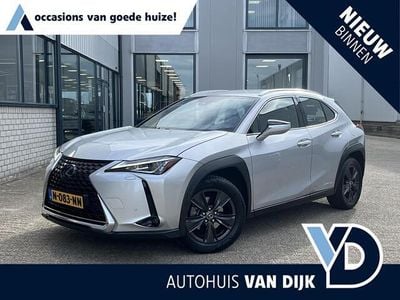Lexus UX 250h