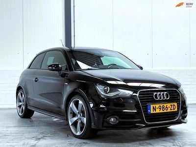 Zwart Occasion 2011 Audi A1 S-Line Hatchback | € 8.950 (Eerlijke prijs)