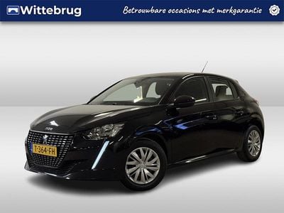 Zwart (metallic) Gebruikt 2023 Peugeot 208 Active Hatchback | € 16.725 (Eerlijke prijs)