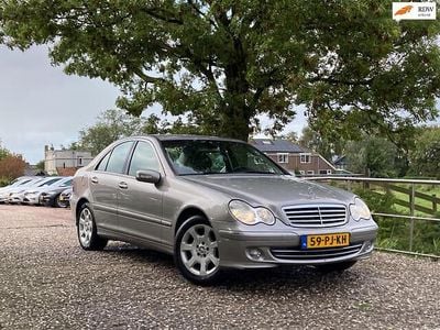Mercedes C200