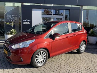 Oranje Occasion 2015 Ford B-MAX Style MPV | € 9.945 (Duur)