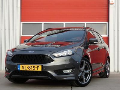 tweedehands Ford Focus Wagon 1.0 ST-Line/ lage km/ compleet!