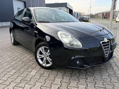 Occasion Alfa Romeo Giulietta Distinctive 120 PK (88 kW) 2012 Zwart Hatchback