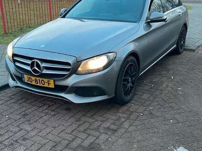 Mercedes C220