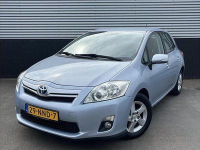 Toyota Auris Hybrid