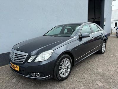 Mercedes E200