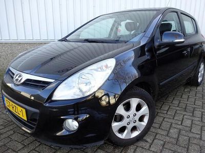 tweedehands Hyundai i20 1.2i i-Catcher