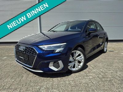 Blauw Gebruikt 2024 Audi A3 Sportback Advanced Hatchback | € 33.888 (Eerlijke prijs)