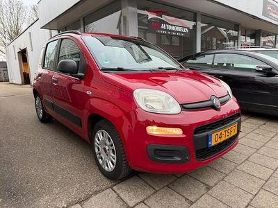 Occasion Fiat Panda Easy 86 PK (63 kW) 2012 Rood Hatchback