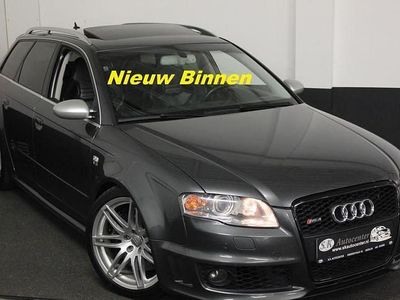 Grijs, metallic lak Gebruikt 2006 Audi RS4 Comfort Stationwagen | € 27.950