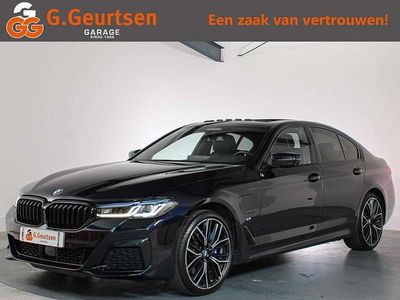 Zwart Gebruikt 2021 BMW 520 Executive Sedan | € 36.295 (Iets duurder)