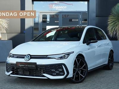 Wit Gebruikt 2025 VW Golf VIII GTI Hatchback | € 44.950 (Iets duurder)