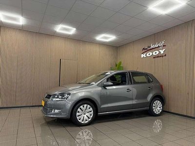 Grijs Gebruikt 2013 VW Polo Comfortline Hatchback | € 7.375 (Eerlijke prijs)