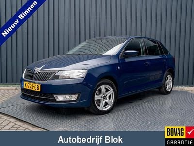 Blauw Occasion 2015 Skoda Rapid Business Line Hatchback | € 10.945 (Iets duurder)